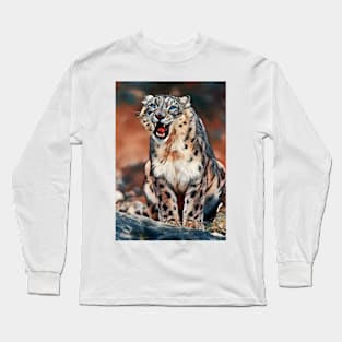 Snarling snow leopard Long Sleeve T-Shirt